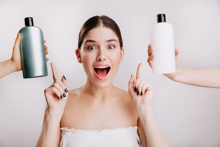 ویژگی‌های یک شامپوی مناسب برای ریزش مو 