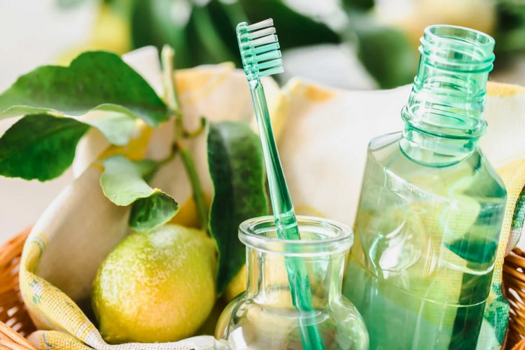 بهترین گیاهان برای تهیه دهان شویه طبیعی