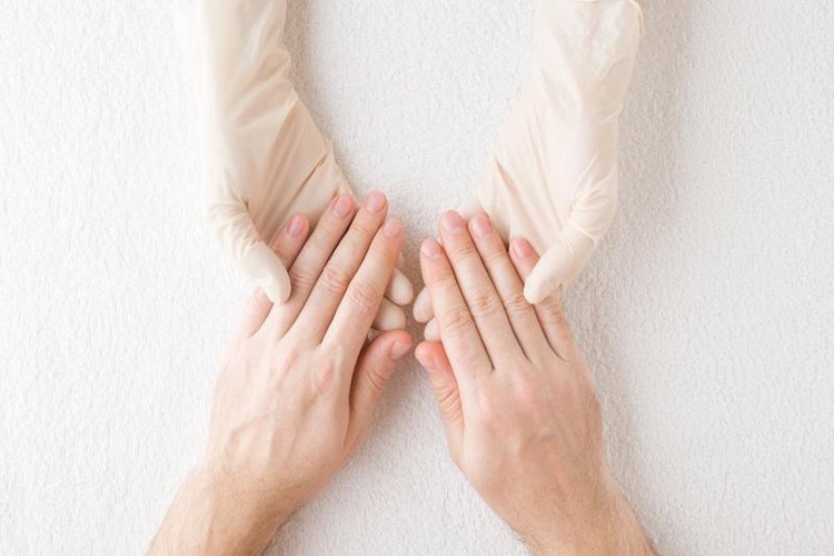 پیشگیری از قارچ ناخن بعد از کاشت چگونه است؟