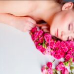 خواص گلاب برای پوست قبل از خواب
