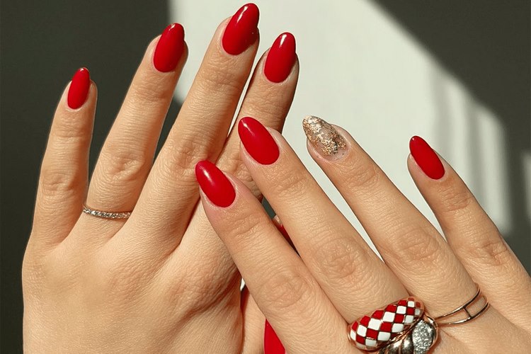 تفاوت‌های اصلی کاشت ناخن با ژل و پودر