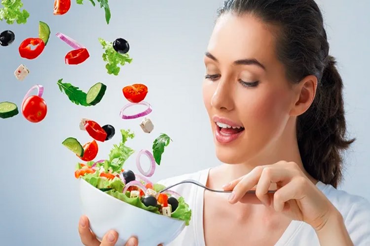 رژیم غذایی مفید برای جلوگیری از ریزش مو