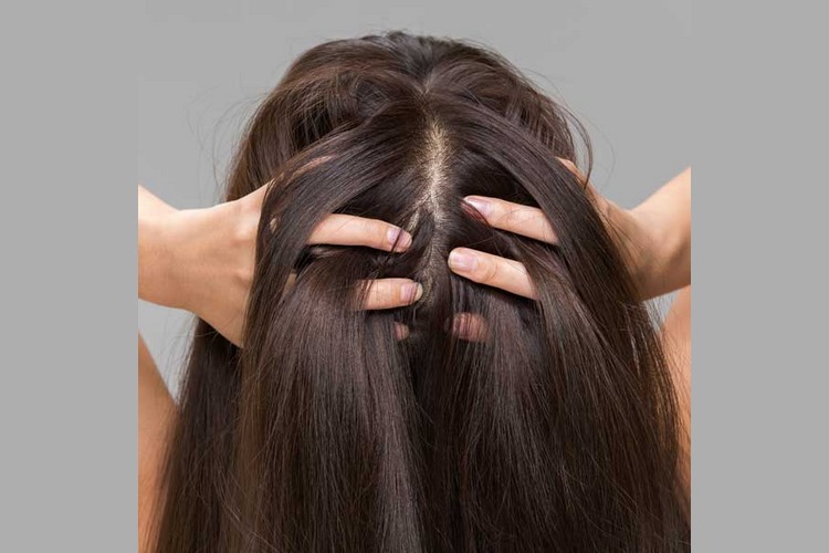 بهترین روش‌های تقویت ریشه مو در خانه