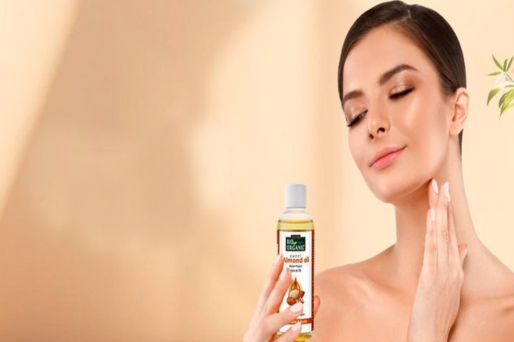 تأثیر روغن بادام بر رطوبت و نرمی موها