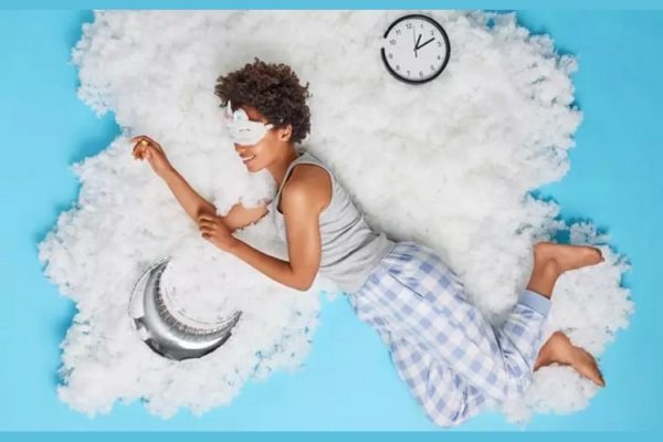 نقش خواب، استرس و سبک زندگی در سلامت مو